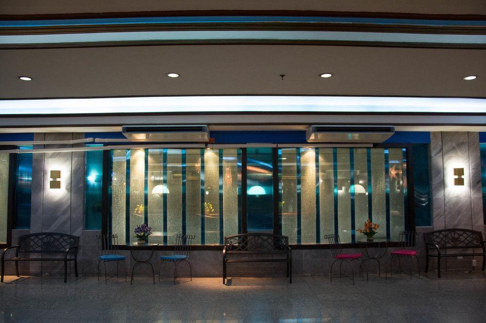 Maxx Hotel Bangkok Exterior photo